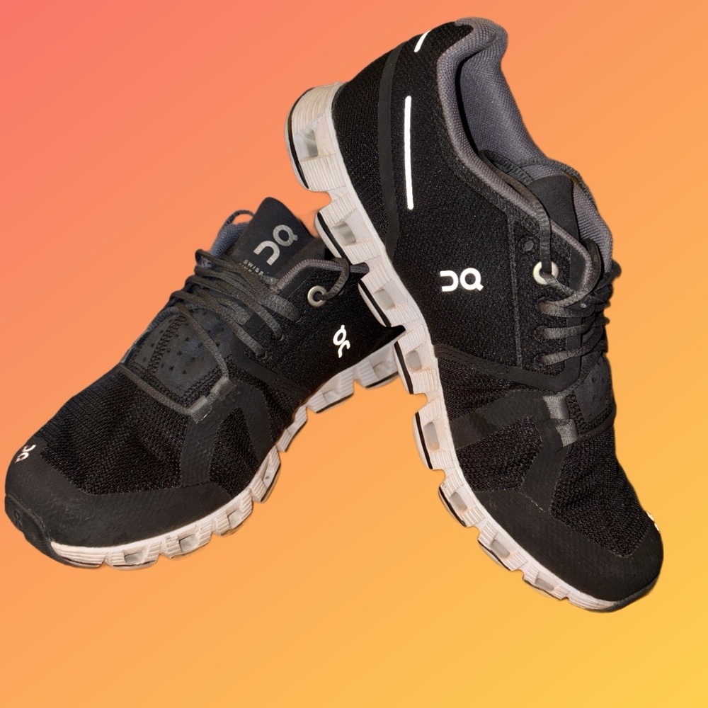 On Running Black and Gray Athletic Shoes